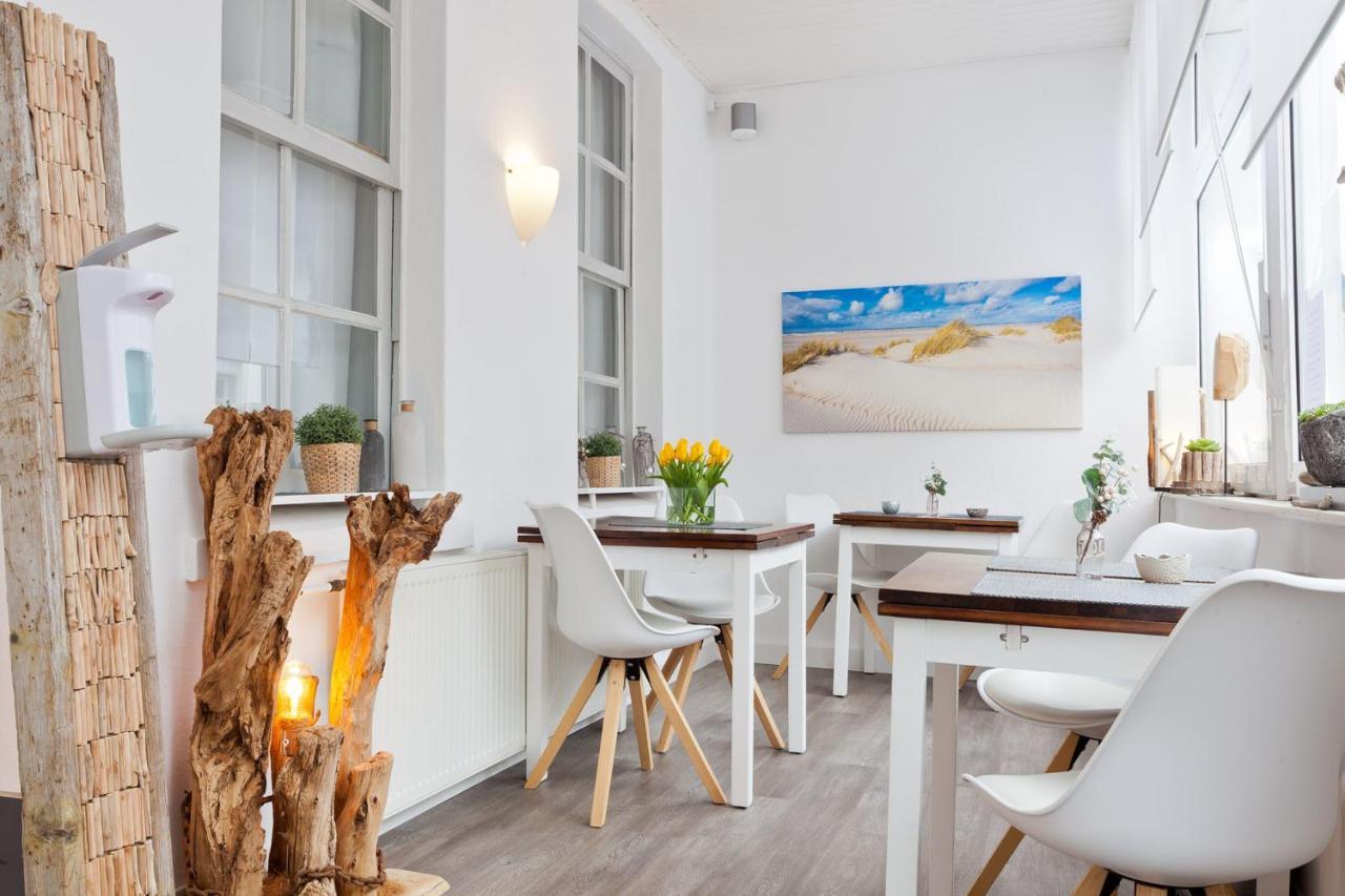 Haus Menno Janssen - Doppelzimmer Norderney Kültér fotó